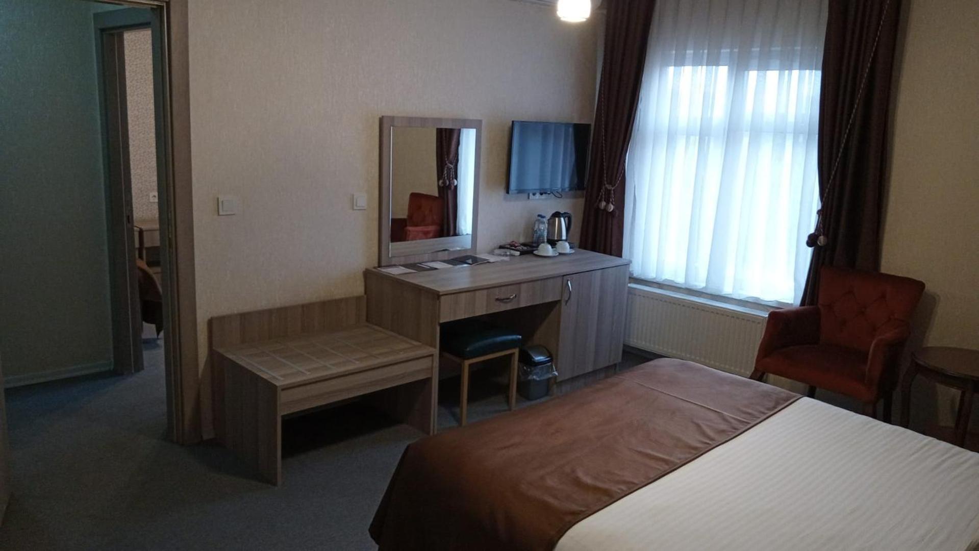 Angrand 4*
